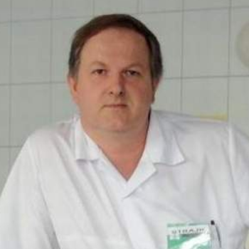Marek Niemiec chirurg