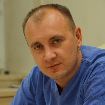 Sławomir  Gołębiewski, internista